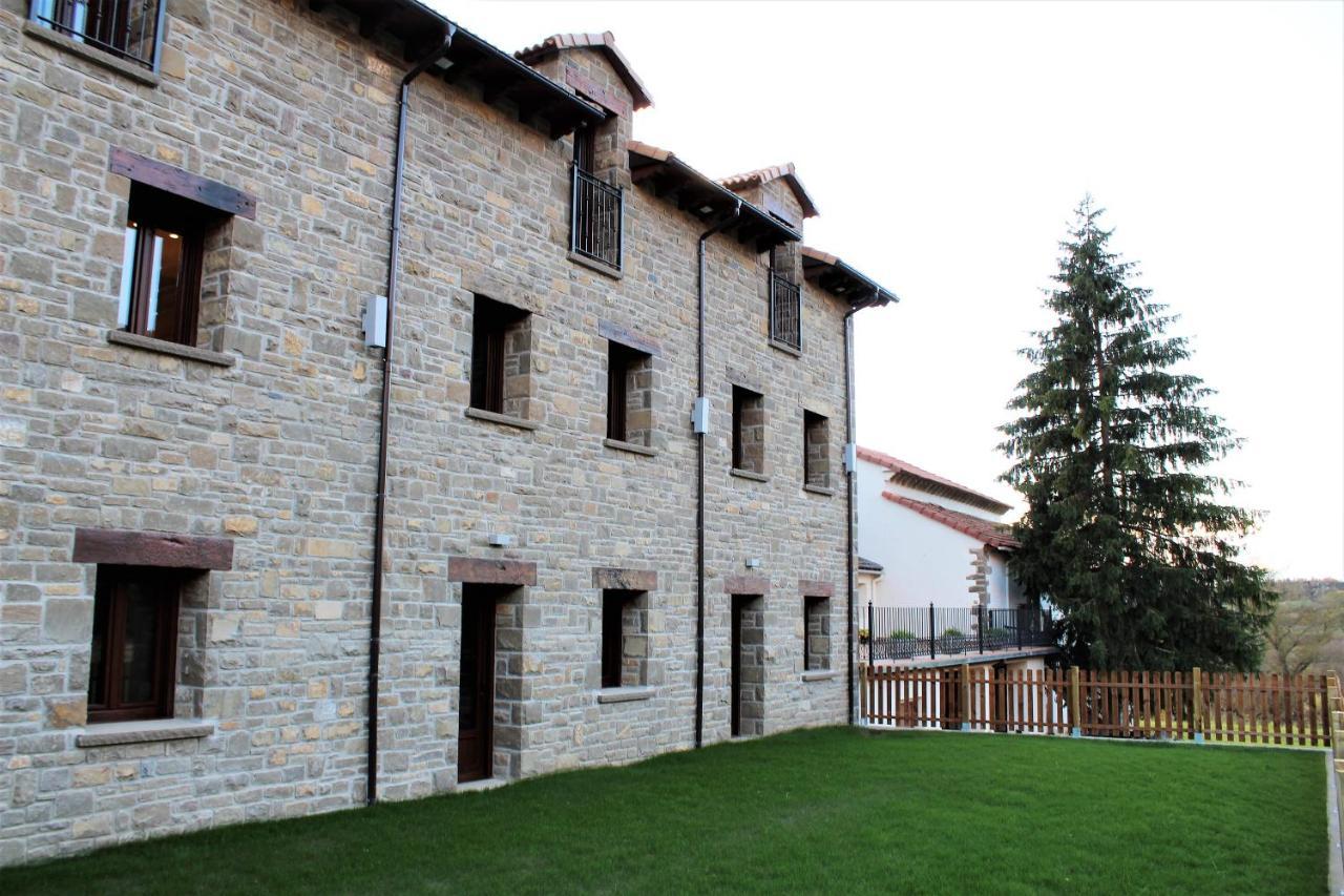 Pensjonat Casa Perez Yebra de Basa Zewnętrze zdjęcie
